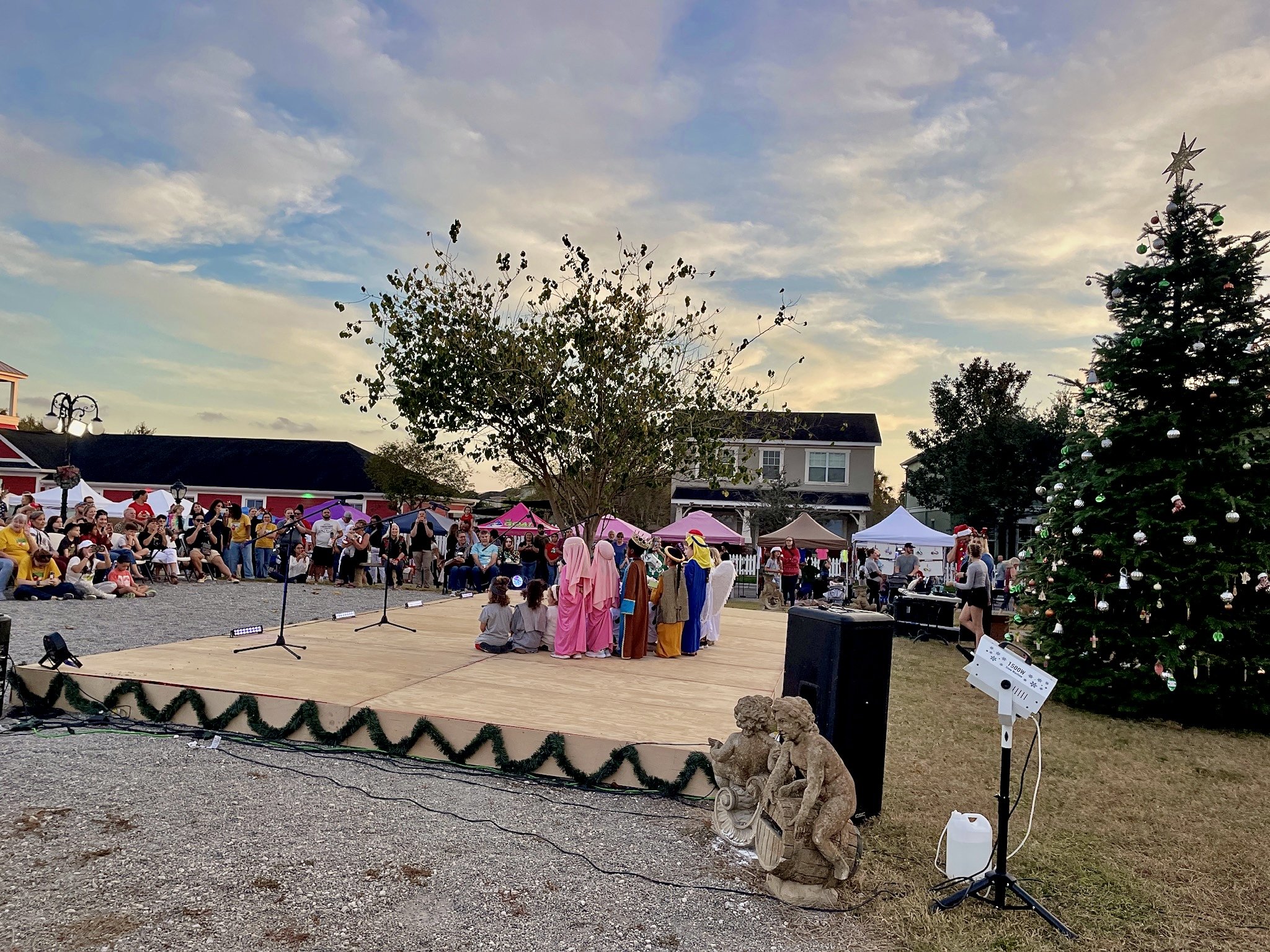 Sunset performance on the Winthrop Common stage